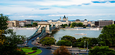 Viena , Budapeste , Bratislava , Praga , Berlim